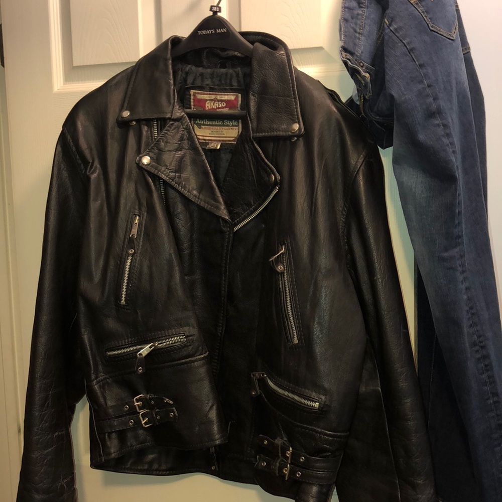 my dad doesn’t wear it anymore